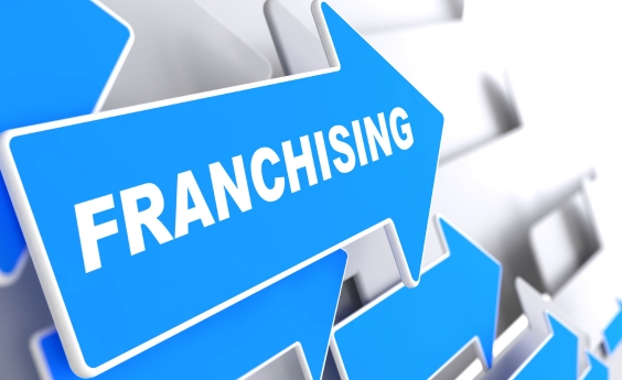 The Benefits and Risks of Franchising Your Business